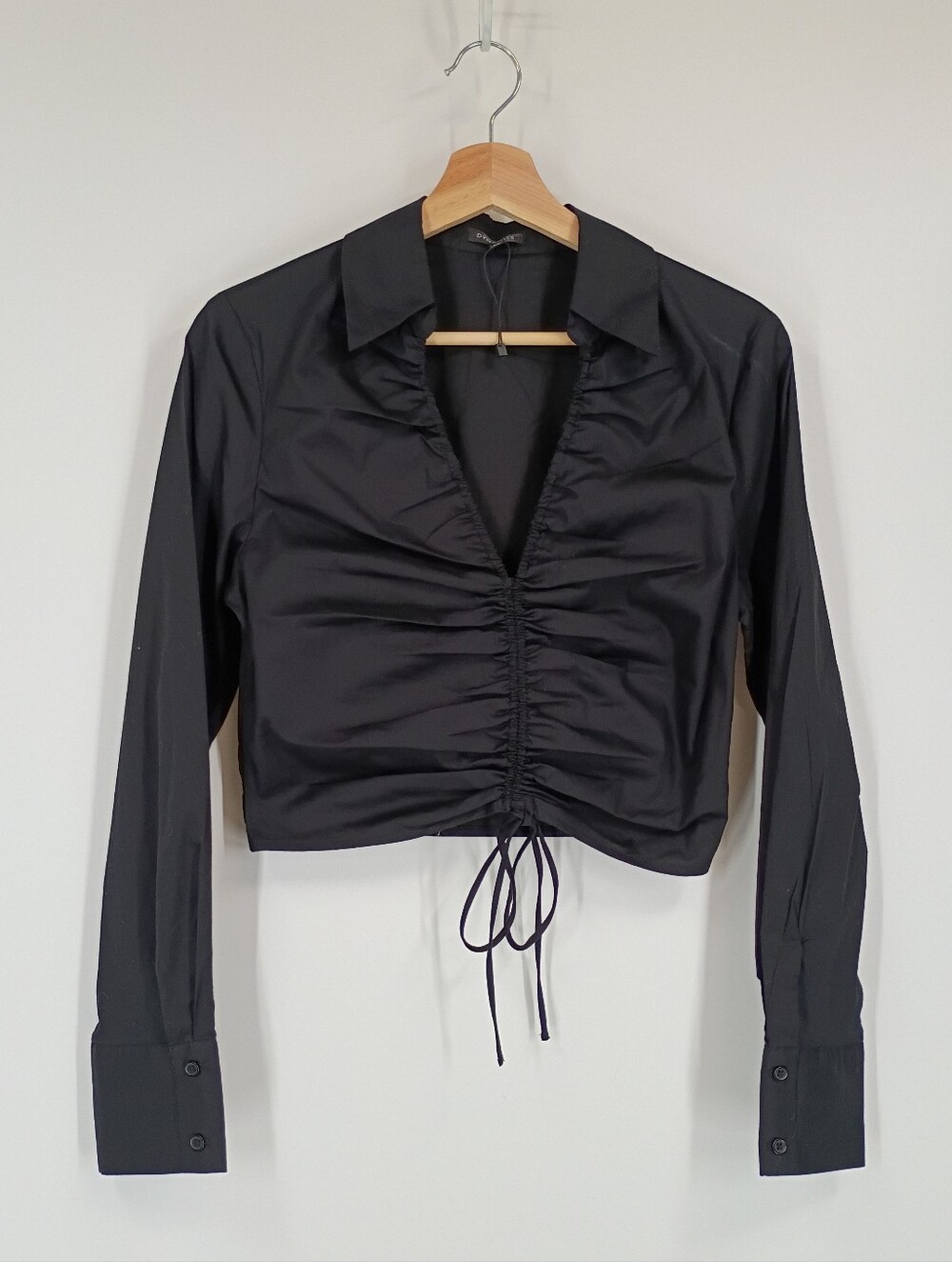 Dynamite Ruched Tie Front Crop Top